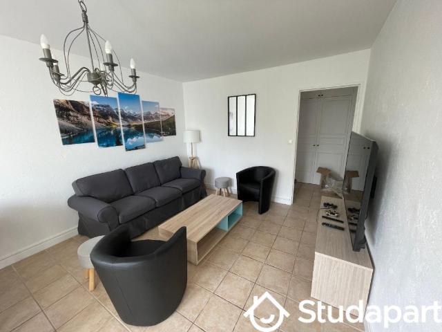 Chambre dans une colocation de 10m2