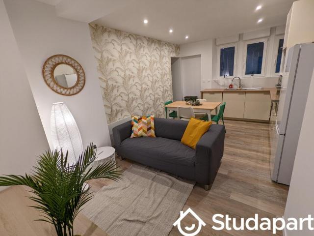 Chambre dans une colocation de 10m2