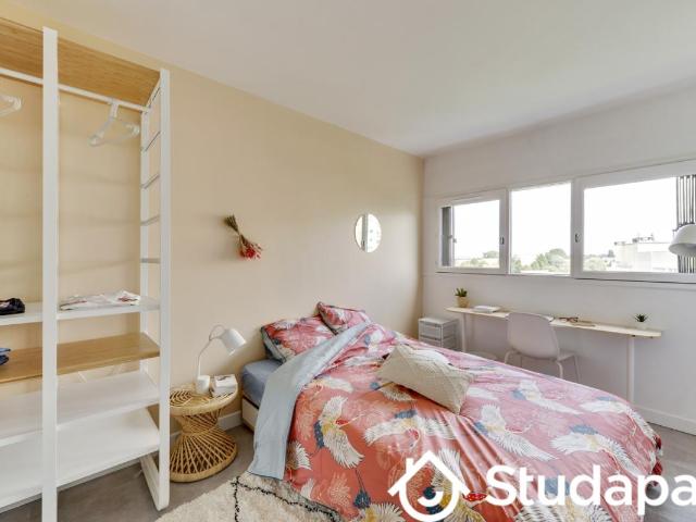Chambre dans une colocation de 10m2