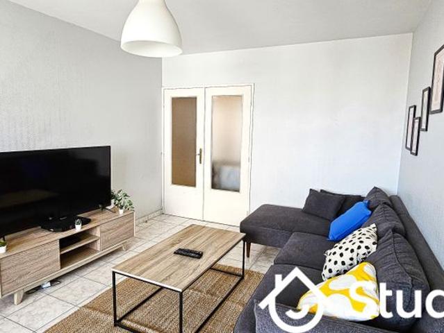 Chambre dans une colocation de 10m2
