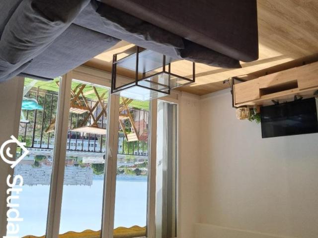 Chambre dans une colocation de 10m2