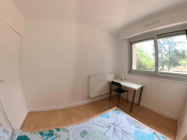 Chambre dans une colocation de 10m2