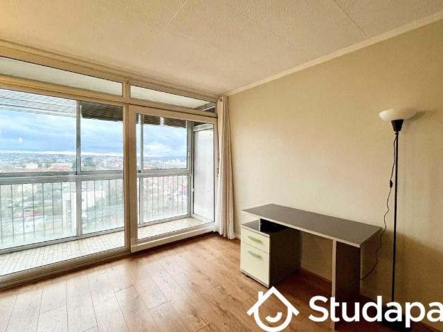 Chambre dans une colocation de 10m2