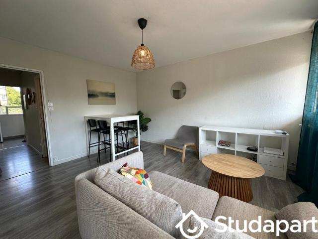Chambre dans une colocation de 10m2
