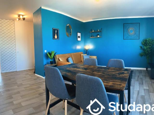Chambre dans une colocation de 10m2