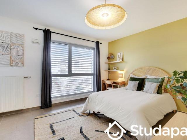 Chambre dans une colocation de 10m2