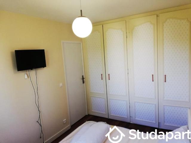 Chambre dans une colocation de 10m2