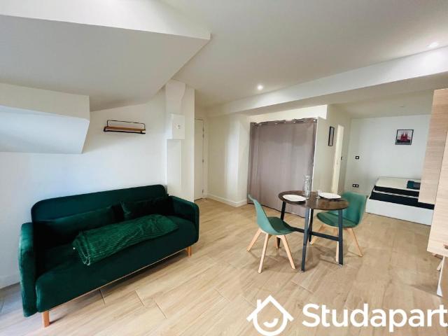 Chambre dans une colocation de 10m2