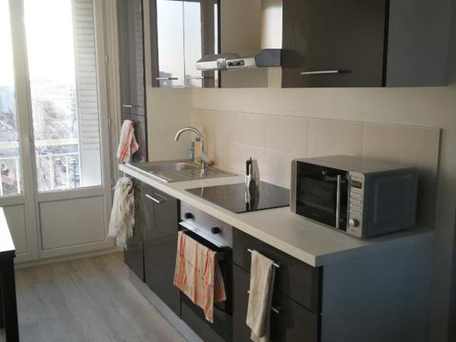 Chambre dans une colocation de 10m2