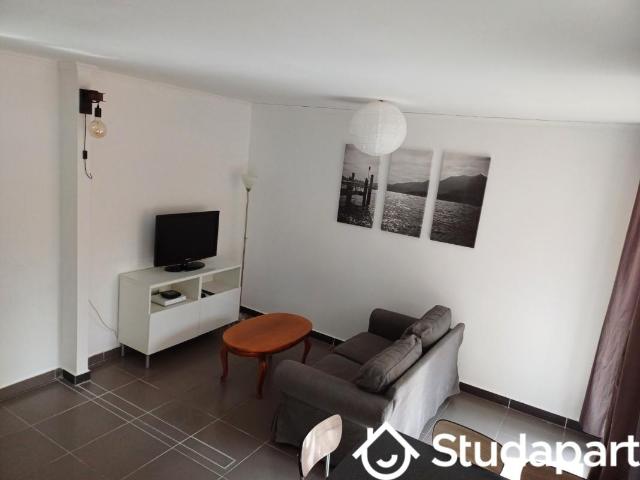 Chambre dans une colocation de 10m2