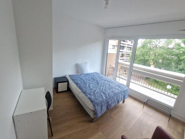 Chambre dans une colocation de 10m2