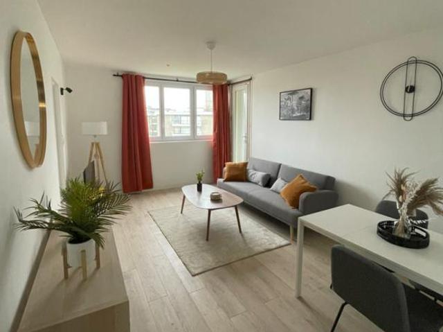 Chambre dans une colocation de 10m2
