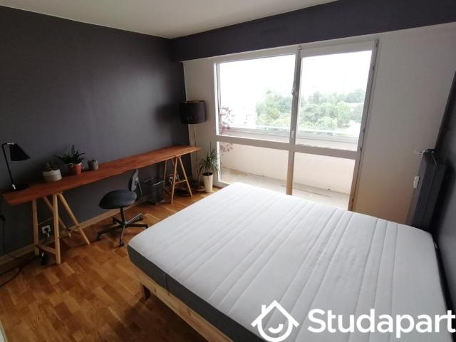 Chambre dans une colocation de 10m2
