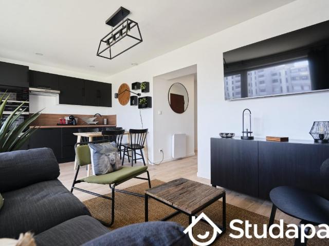 Chambre dans une colocation de 11m2