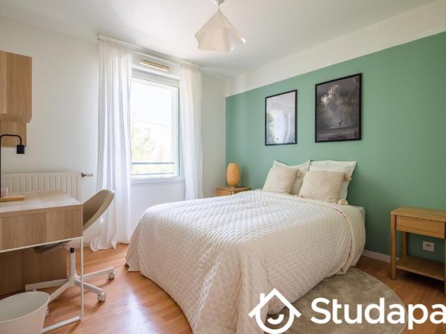 Chambre dans une colocation de 11m2