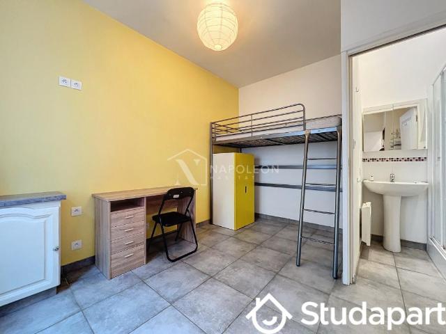 Chambre dans une colocation de 11m2