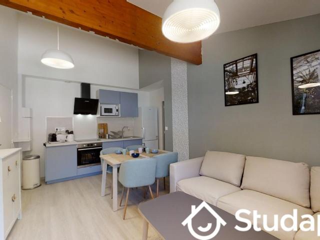Chambre dans une colocation de 11m2