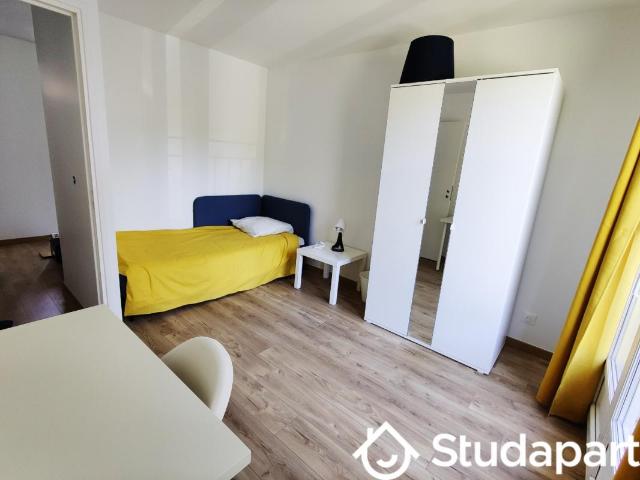 Chambre dans une colocation de 11m2