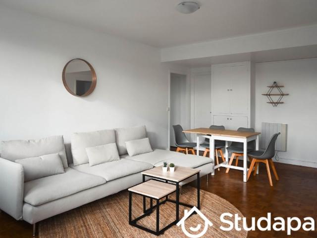 Chambre dans une colocation de 11m2