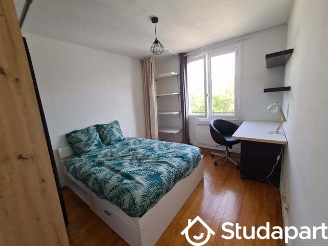 Chambre dans une colocation de 11m2