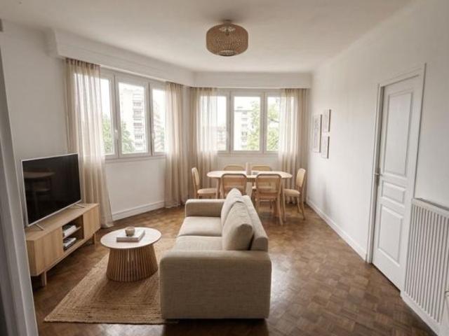 Chambre dans une colocation de 11m2