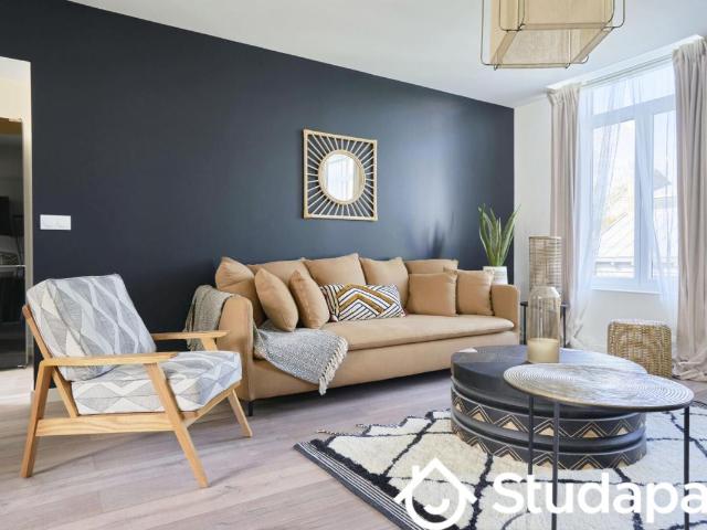 Chambre dans une colocation de 11m2