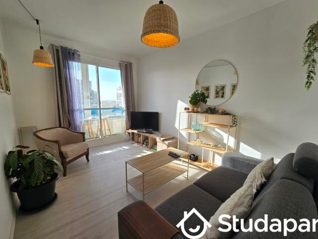 Chambre dans une colocation de 11m2