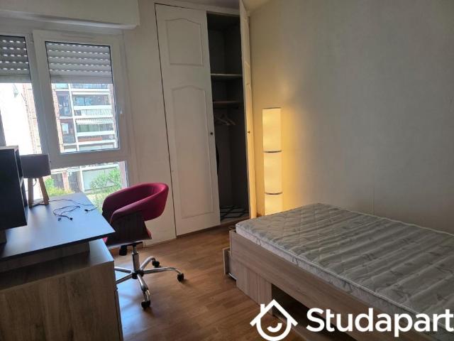Chambre dans une colocation de 11m2