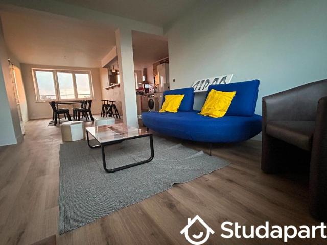 Chambre dans une colocation de 11m2
