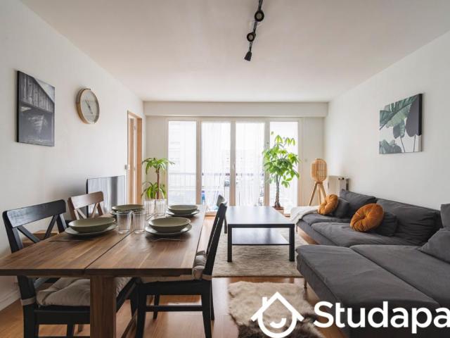 Chambre dans une colocation de 11m2