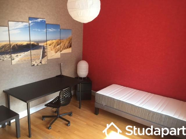 Chambre dans une colocation de 11m2
