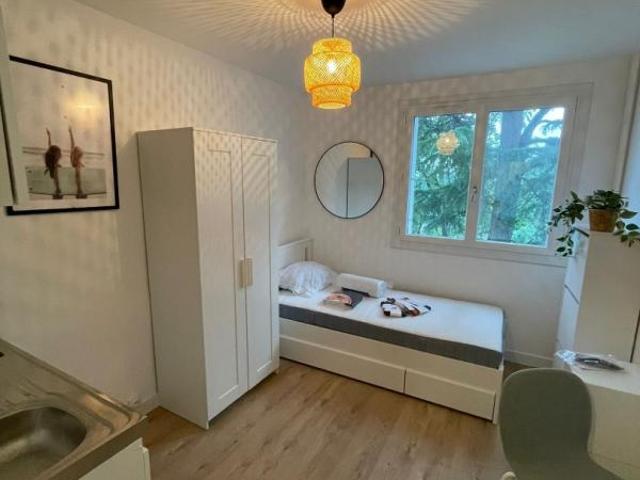 Chambre dans une colocation de 11m2