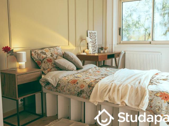 Chambre dans une colocation de 11m2