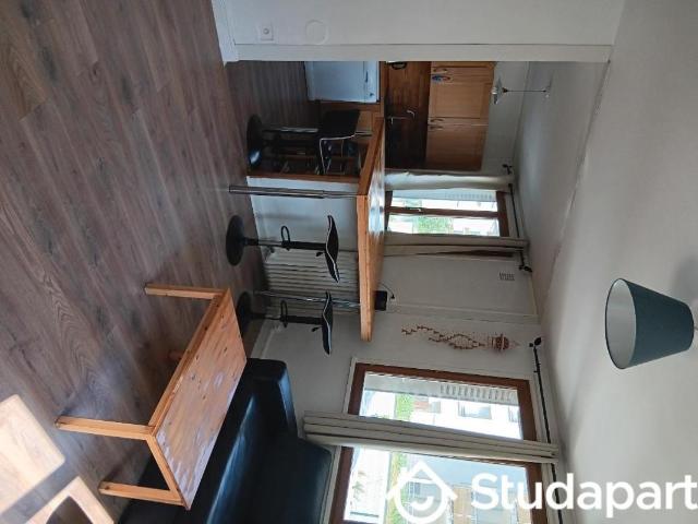 Chambre dans une colocation de 11m2