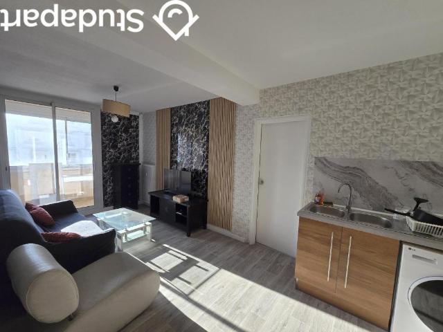 Chambre dans une colocation de 11m2