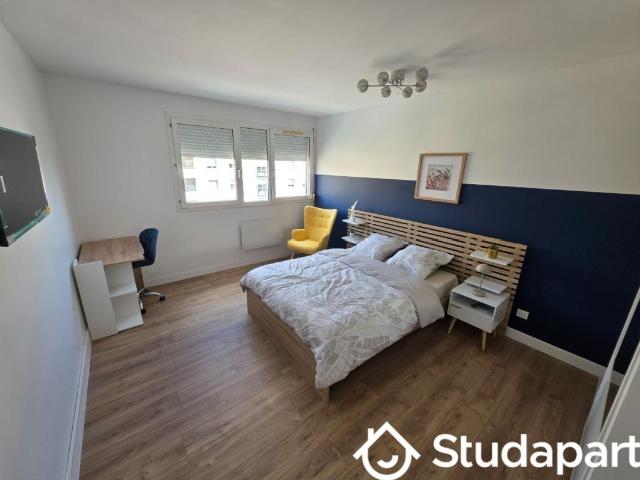 Chambre dans une colocation de 11m2