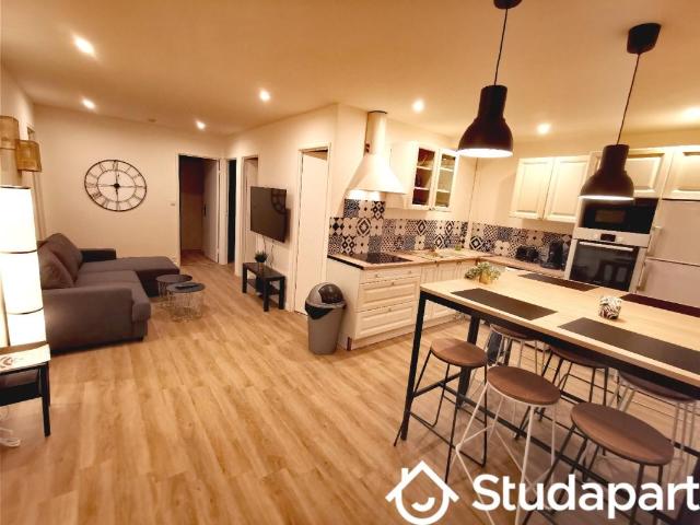 Chambre dans une colocation de 11m2