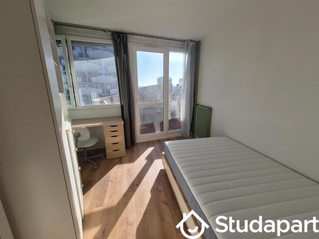 Chambre dans une colocation de 12m2
