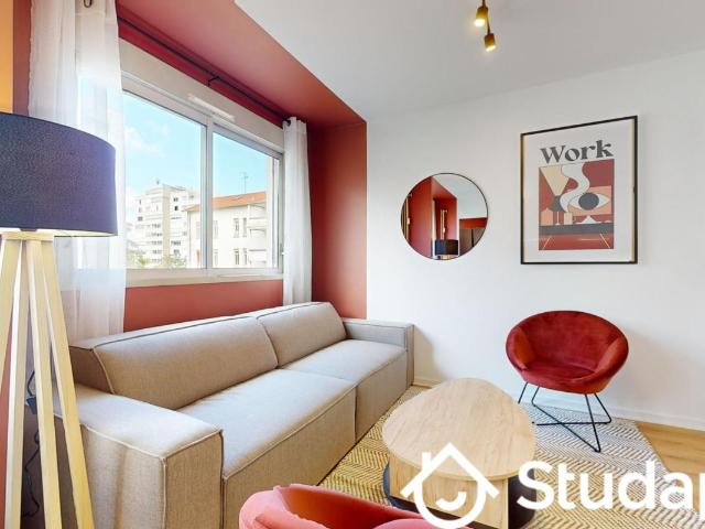 Chambre dans une colocation de 10m2