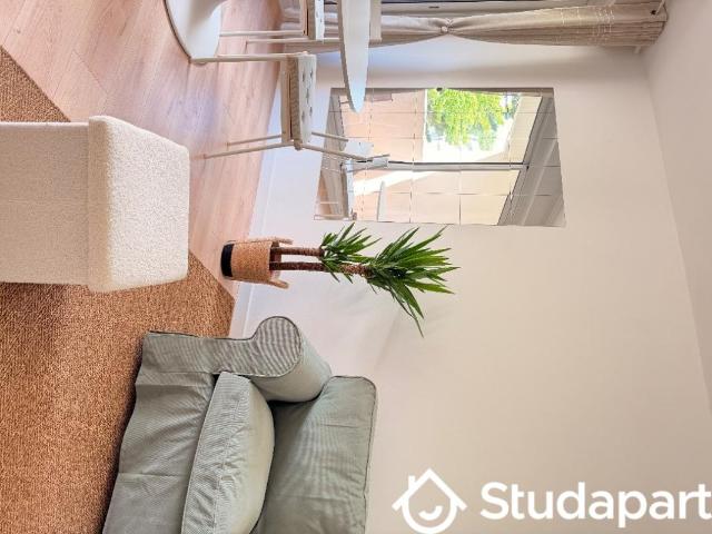 Chambre dans une colocation de 11m2