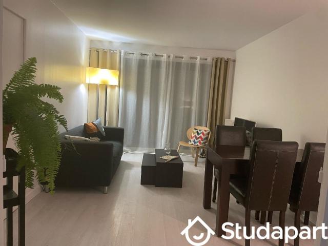Chambre dans une colocation de 11m2