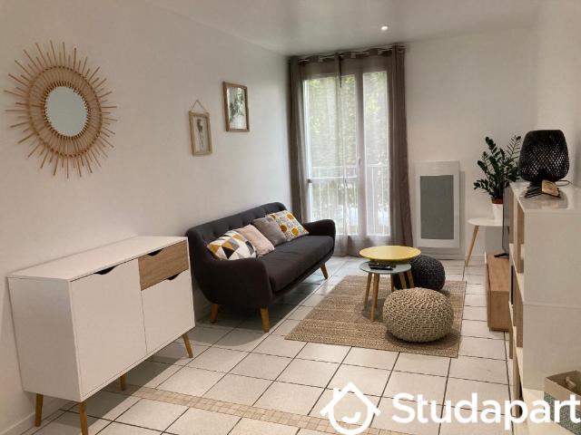 Chambre dans une colocation de 11m2