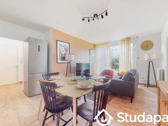Chambre dans une colocation de 11m2