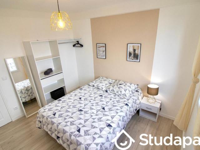 Chambre dans une colocation de 11m2