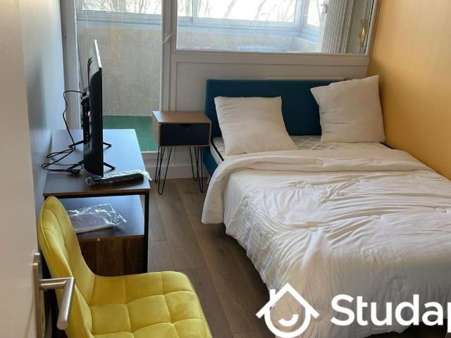 Chambre dans une colocation de 11m2