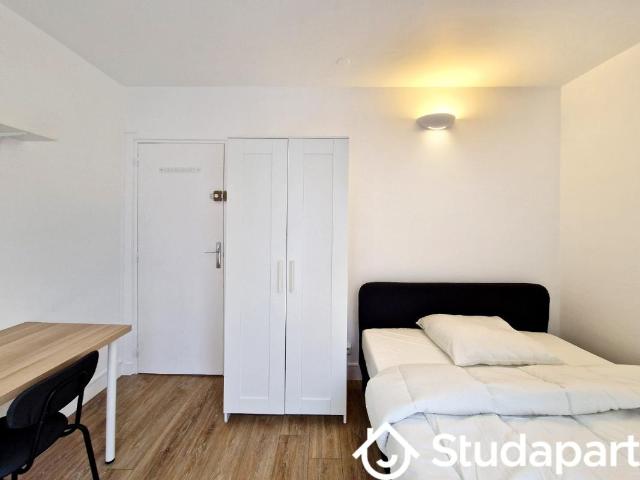 Chambre dans une colocation de 11m2