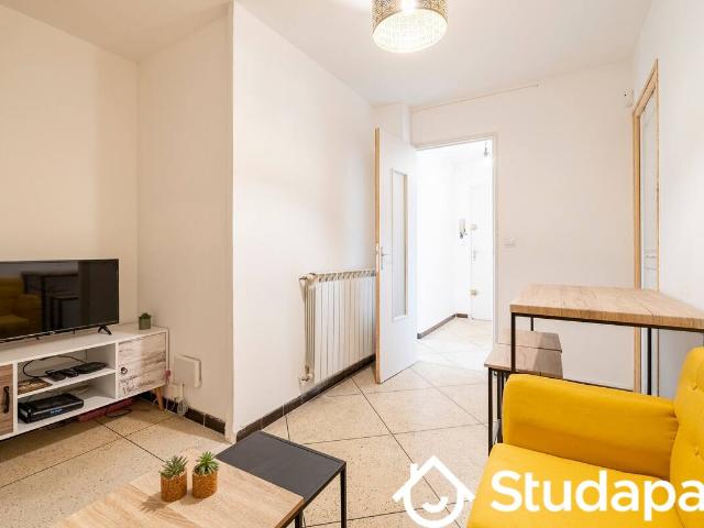 Chambre dans une colocation de 11m2