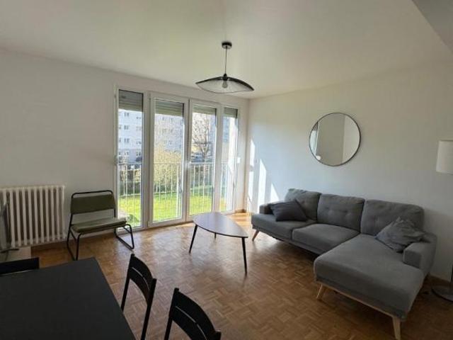 Chambre dans une colocation de 11m2