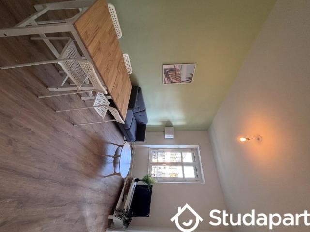 Chambre dans une colocation de 11m2