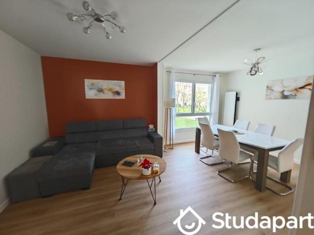 Chambre dans une colocation de 11m2